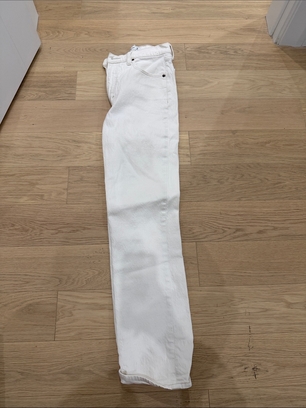 Abercrombie & Fitch White Straight-Leg Women's Jeans